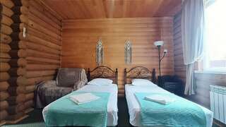 Гостиница Вербена Горячий Ключ Стандартный трехместный номер-3